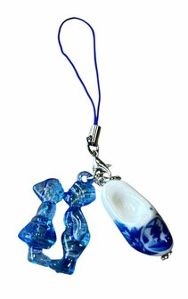 Kussend paartje met Delfs blauw klompje