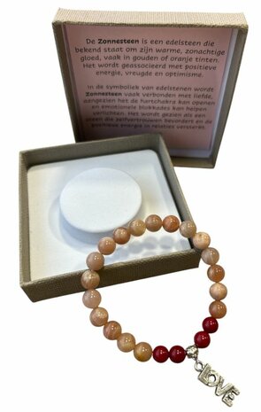 Dames armband Zonnesteen 8 mm met love bedel